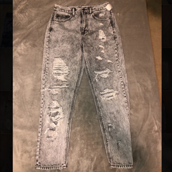 AE Mom Jeans - Picture 3 of 3